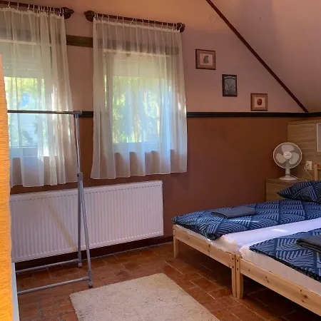 Fenyo Vendeghaz Penzion